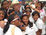 Hipolito Mejia con Jovenes.jpg